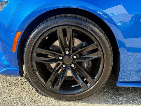 Used 2018 Chevrolet Camaro SS RWD image 11