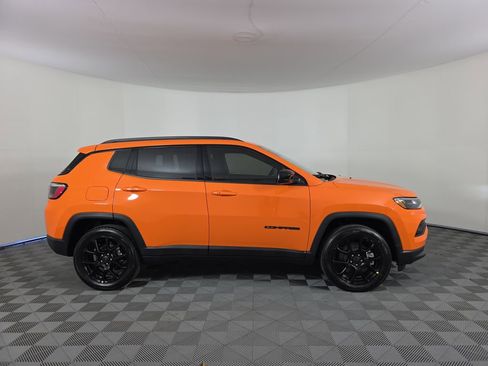 New 2026 Jeep Compass Latitude image 4