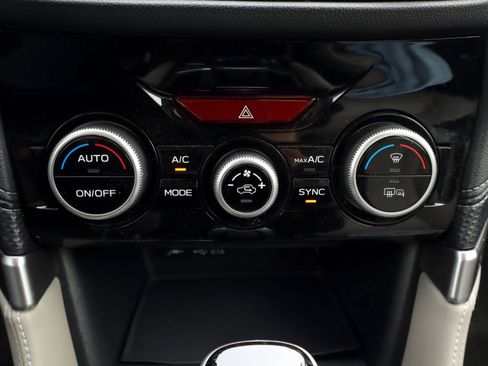 Used 2020 Subaru Forester Limited w/ Popular Package #3 image 17