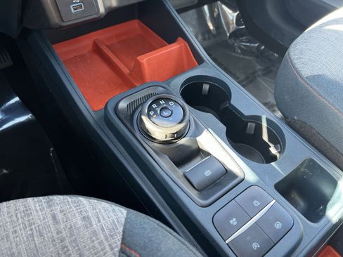 Used 2022 Ford Maverick XLT w/ Equipment Group 300A Standard image 21