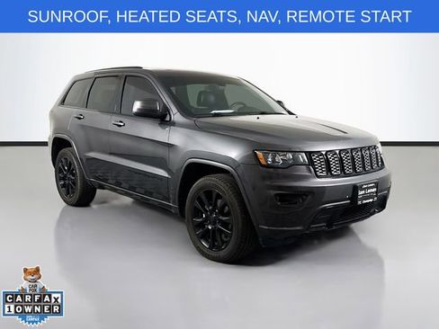 Used 2020 Jeep Grand Cherokee Altitude AWD/4WD image 1