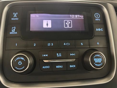 Used 2018 RAM 1500 Express AWD/4WD image 27