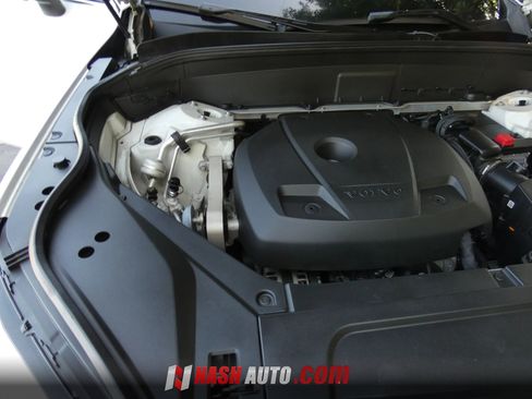 Used 2016 Volvo XC90 T6 Momentum w/ Momentum Plus Package AWD/4WD image 73