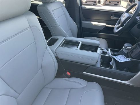 New 2026 Toyota Tundra Limited AWD/4WD image 23