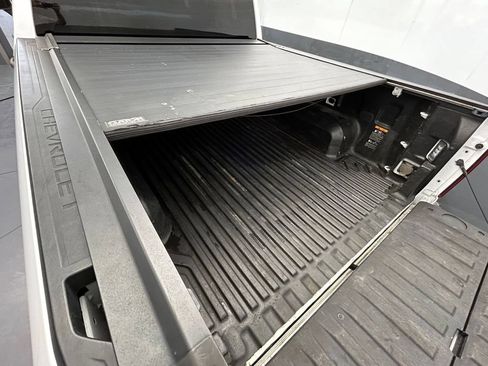 Used 2022 Chevrolet Silverado 1500 Custom w/ Safety Confidence Package RWD image 40