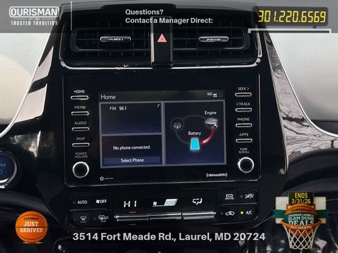 Used 2022 Toyota Prius LE image 11