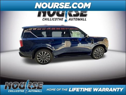 New 2025 Nissan Armada Platinum Reserve image 4