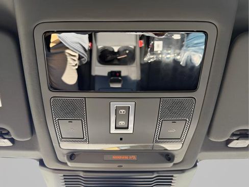 New 2025 Land Rover Discovery Sport Dynamic SE AWD/4WD image 29