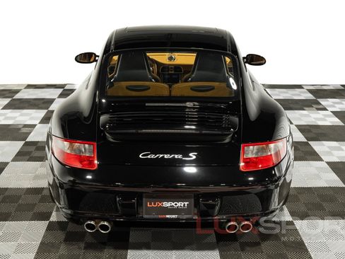 Used 2006 Porsche 911 Carrera S RWD image 15