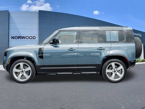 Used 2026 Land Rover Defender 110 X-Dynamic SE AWD/4WD image 7