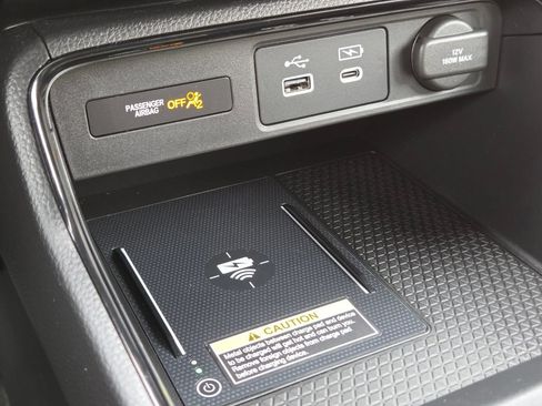 Certified 2025 Honda CR-V Sport Touring image 8