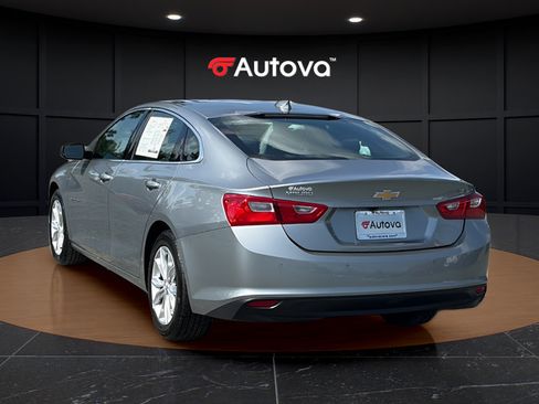 Used 2024 Chevrolet Malibu LT FWD image 3