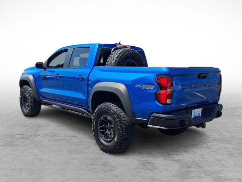 Used 2024 Chevrolet Colorado ZR2 w/ ZR2 Bison Edition AWD/4WD image 3