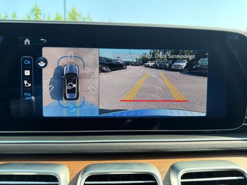 Certified 2025 Mercedes-Benz GLE 350 4MATIC image 10