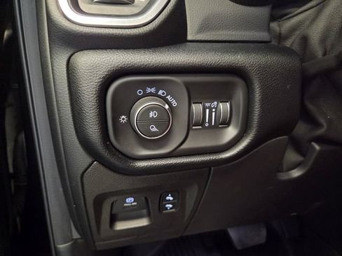 Used 2021 RAM 1500 Laramie w/ Sport Appearance Package AWD/4WD image 28