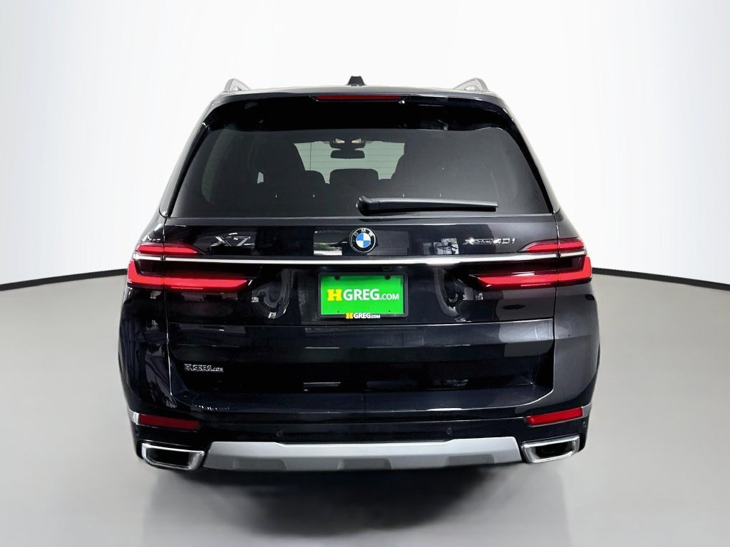 Used 2026 BMW X7 xDrive40i AWD/4WD image 8
