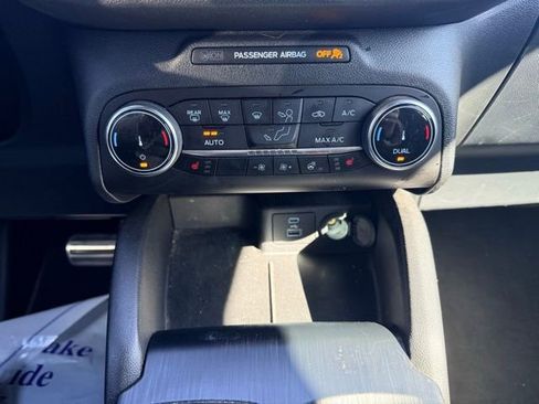Used 2023 Ford Escape ST-Line image 26