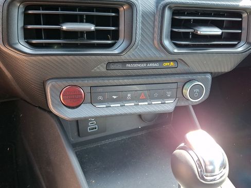 Used 2025 Ford Mustang Coupe RWD image 19