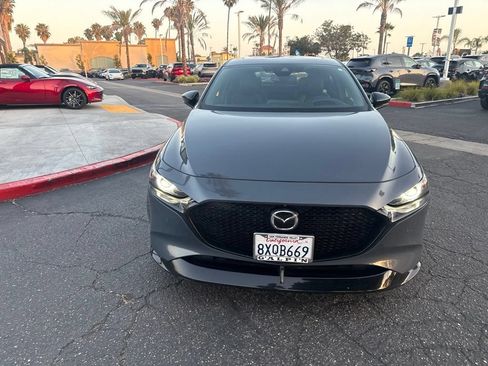 Used 2021 MAZDA MAZDA3 Hatchback w/Premium Plus Pkg AWD/4WD image 39