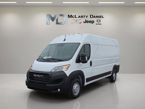 New 2026 RAM ProMaster 2500 w/ Convenience Group image 2