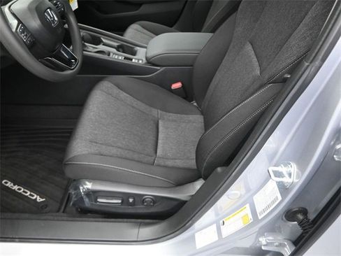 New 2025 Honda Accord SE image 25