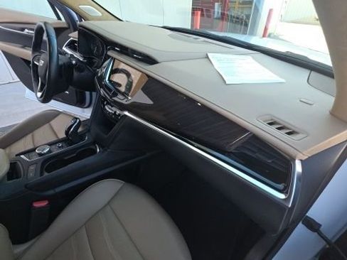 Used 2024 Cadillac XT6 Premium Luxury w/ Platinum Package image 22