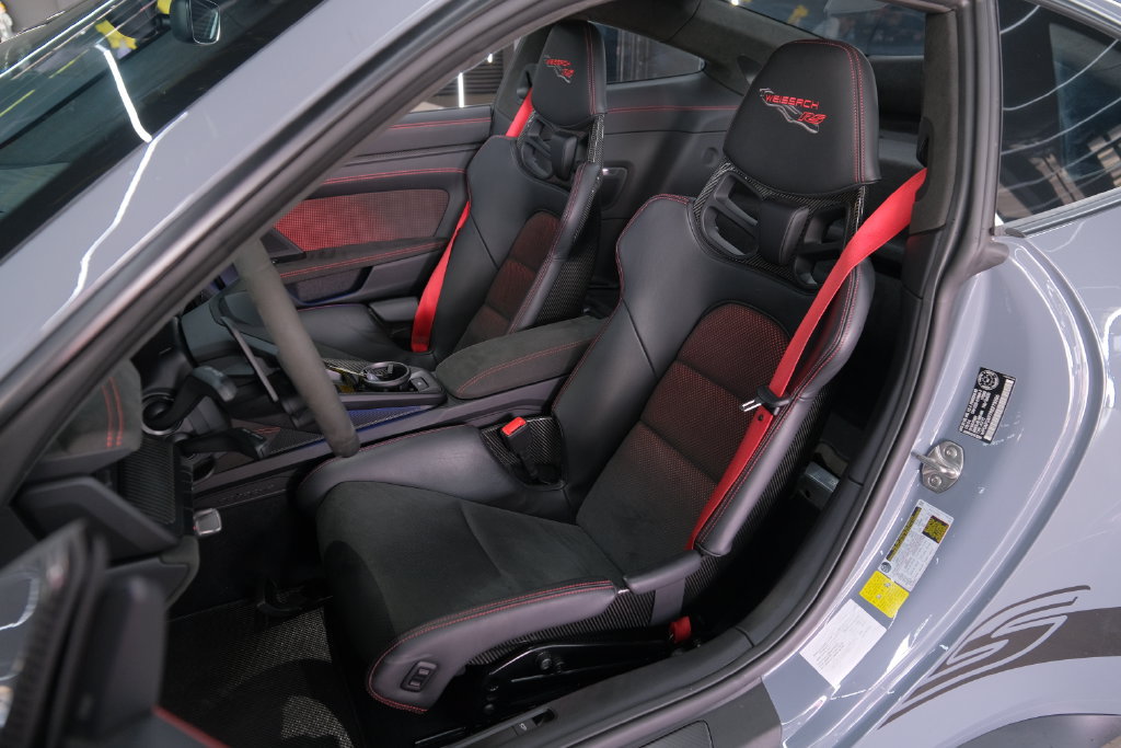 Used 2024 Porsche 911 GT3 RS RWD image 16
