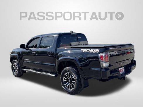 Certified 2020 Toyota Tacoma TRD Sport w/ Technology Package AWD/4WD image 4