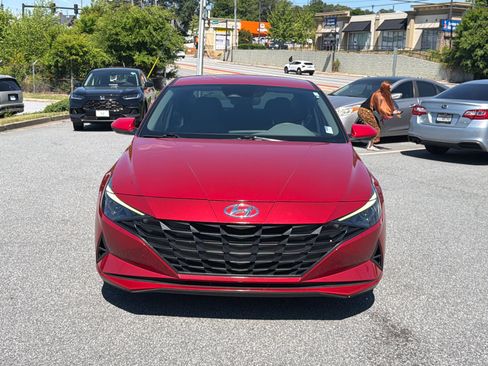Certified 2023 Hyundai Elantra SEL FWD image 2