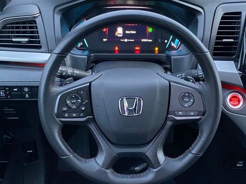 Certified 2023 Honda Odyssey Sport image 18