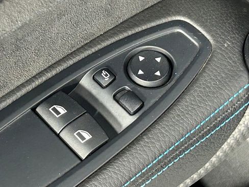 Used 2017 BMW M2 RWD image 31