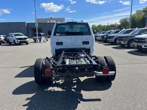 New 2026 Ford F550 4x4 Regular Cab Super Duty image 4