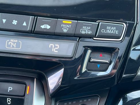 Used 2023 Honda Odyssey Elite image 30