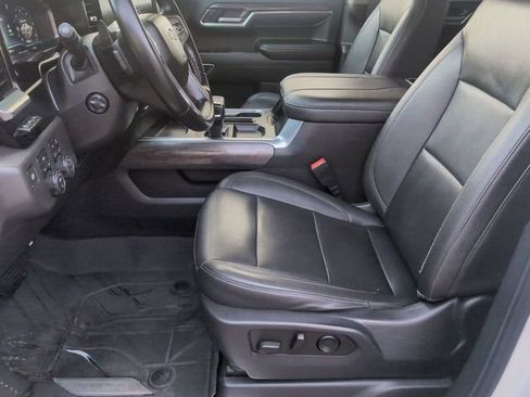 Certified 2023 Chevrolet Silverado 1500 LTZ w/ Technology Package AWD/4WD image 18