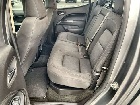 Used 2018 Chevrolet Colorado LT w/ LT Convenience Package AWD/4WD image 21