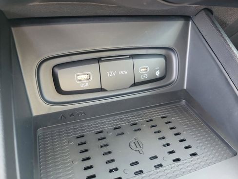 New 2026 Hyundai Venue SEL image 11