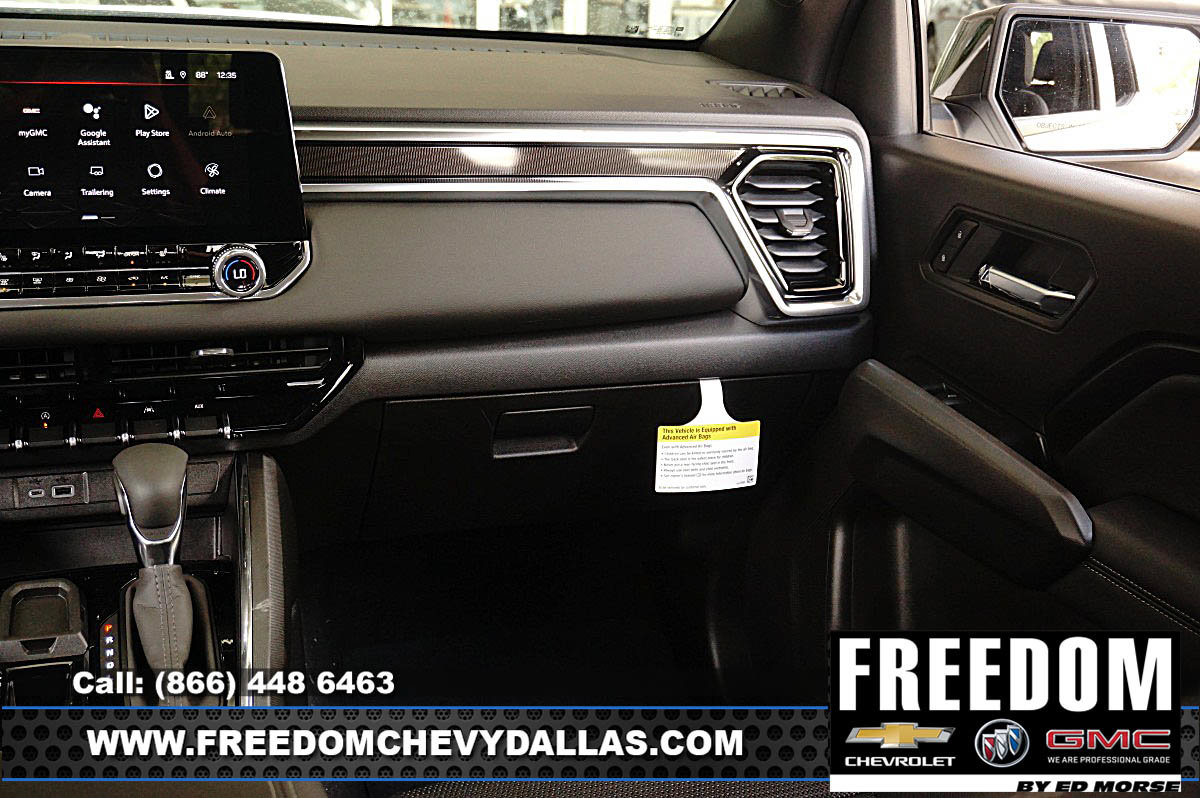 New 2026 GMC Canyon Elevation w/ Convenience Package RWD image 37