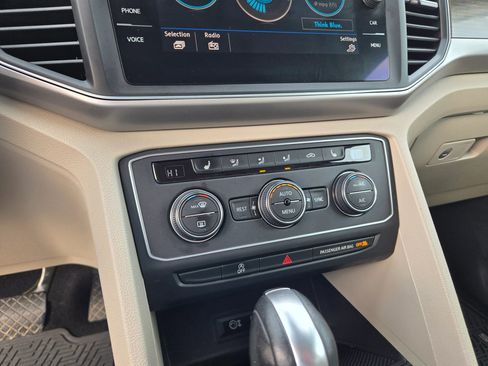 Used 2018 Volkswagen Atlas SE image 42