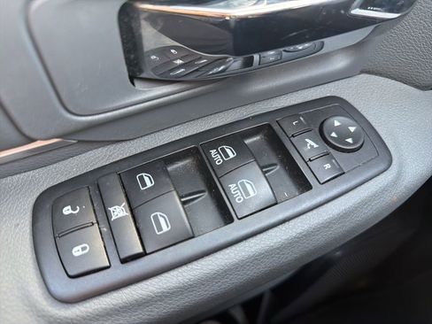 Used 2017 RAM 1500 Big Horn image 15