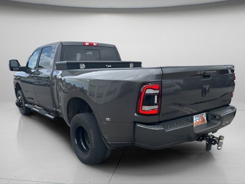 Used 2024 RAM 3500 Laramie w/ Night Edition image 6