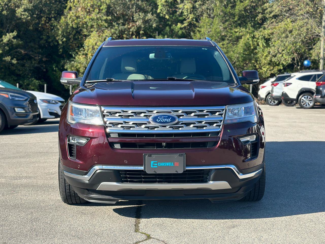 Used 2018 Ford Explorer Limited w/ Equipment Group 301A AWD/4WD image 2