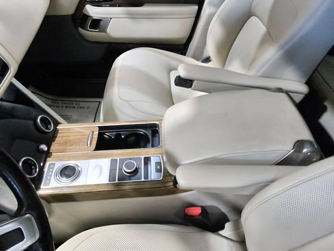 Used 2020 Land Rover Range Rover HSE AWD/4WD image 15