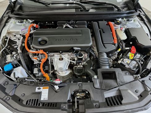 Used 2025 Honda Accord Sport image 33