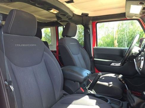 Used 2013 Jeep Wrangler Unlimited Rubicon w/ Dual Top Group AWD/4WD image 13