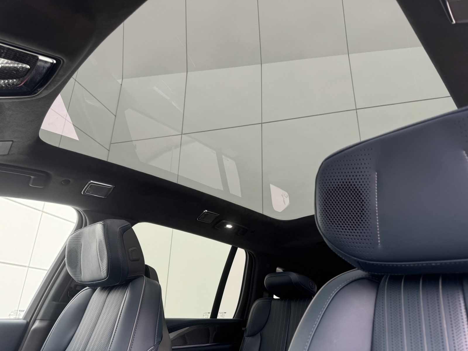 New 2025 Cadillac Escalade IQ Sport 2 AWD/4WD image 15