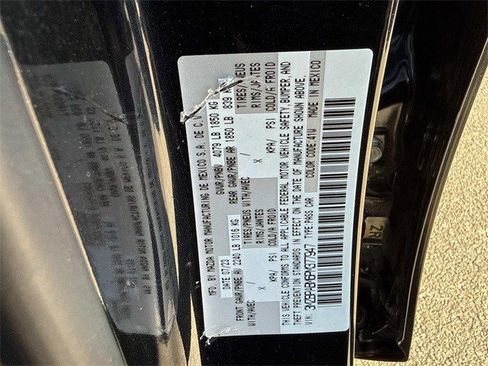 Used 2023 MAZDA MAZDA3 s image 29