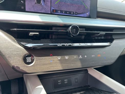 Used 2025 Nissan Murano SL AWD/4WD image 25