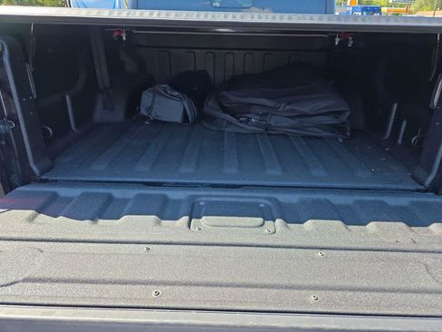 Used 2020 Jeep Gladiator Sport w/ Quick Order Package 24S image 15