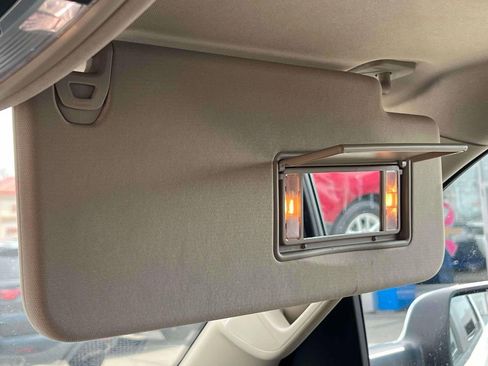 Used 2021 RAM 1500 Laramie AWD/4WD image 33