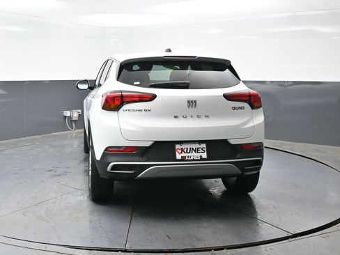 Used 2025 Buick Encore GX Preferred FWD image 13